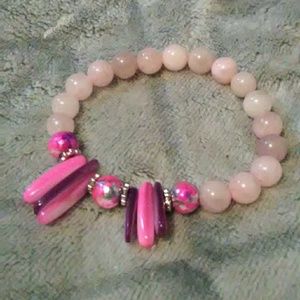 Handcrafted glass beaded bracelet